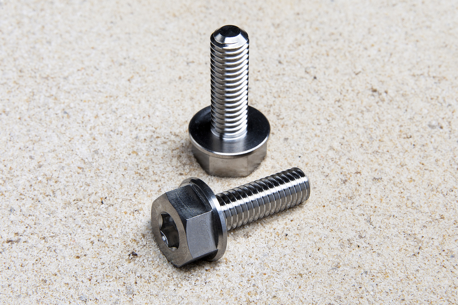 Impurity Ti Bolts for Profile Mini Hubs